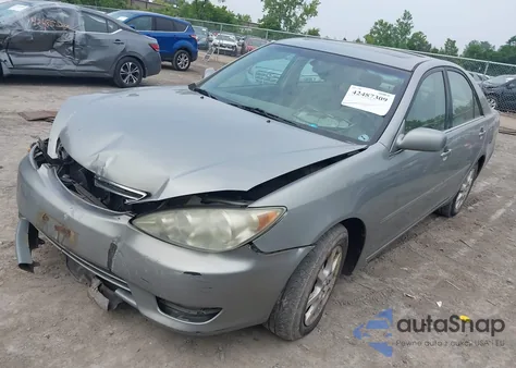 2005 Toyota Camry Xle V6 из США, поврежденный, VIN 4T1BF30K65U610460